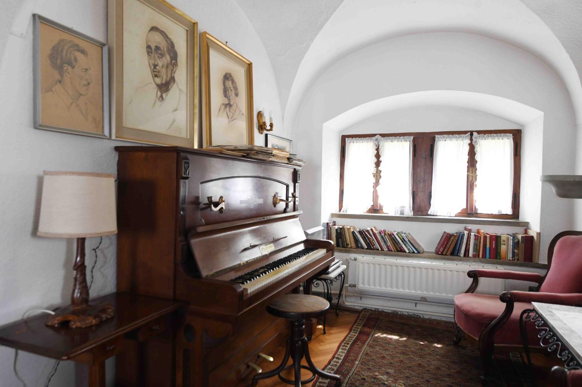 Baroque Villa Near Bled - Resort Vidmar Lesce  Zewnętrze zdjęcie